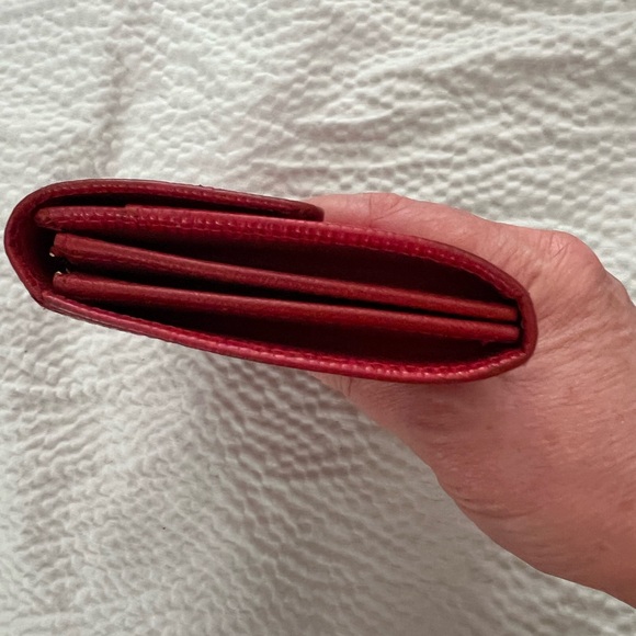 LV red epi long wallet - Picture 12 of 16